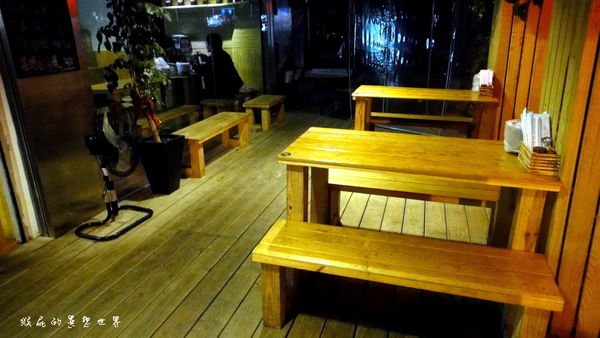 阿國海鮮燒烤小鋪|永和平價美味居酒屋,竟然有賣羊肉爐、鹽烤超大魷魚好吃 @猴屁的異想世界 阿國海鮮燒烤小鋪|永和平價美味居酒屋,竟然有賣羊肉爐、鹽烤超大魷魚好吃 @猴屁的異想世界