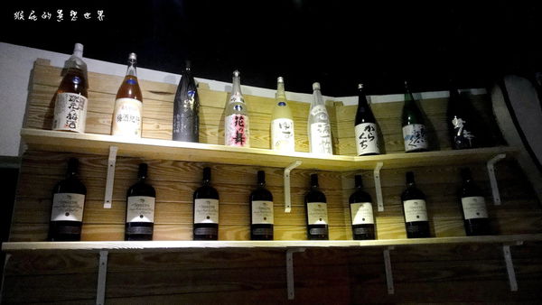 阿國海鮮燒烤小鋪|永和平價美味居酒屋,竟然有賣羊肉爐、鹽烤超大魷魚好吃 @猴屁的異想世界 阿國海鮮燒烤小鋪|永和平價美味居酒屋,竟然有賣羊肉爐、鹽烤超大魷魚好吃 @猴屁的異想世界