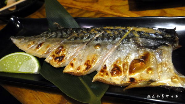 阿國海鮮燒烤小鋪|永和平價美味居酒屋,竟然有賣羊肉爐、鹽烤超大魷魚好吃 @猴屁的異想世界 阿國海鮮燒烤小鋪|永和平價美味居酒屋,竟然有賣羊肉爐、鹽烤超大魷魚好吃 @猴屁的異想世界
