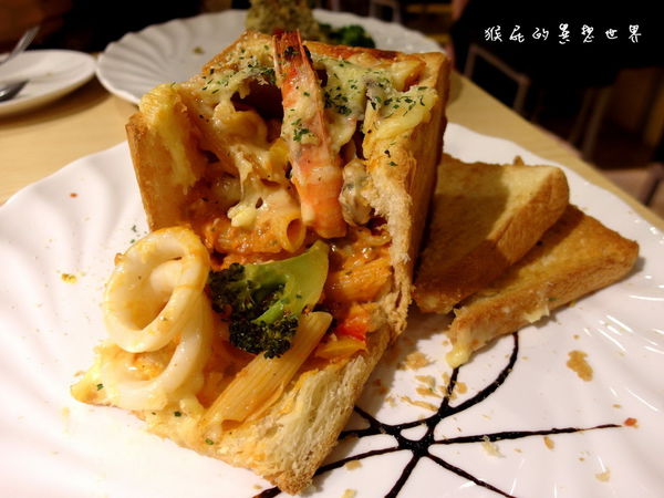 米朵義麵坊|台北士林義大利麵,天母芝山周邊創意料理,猴頭菇很特別 @猴屁的異想世界 米朵義麵坊|台北士林義大利麵,天母芝山周邊創意料理,猴頭菇很特別 @猴屁的異想世界