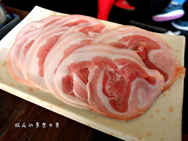 田季發爺燒肉|桃園燒肉吃到飽,平價美味,店員會幫忙烤 @猴屁的異想世界 田季發爺燒肉|桃園燒肉吃到飽,平價美味,店員會幫忙烤 @猴屁的異想世界
