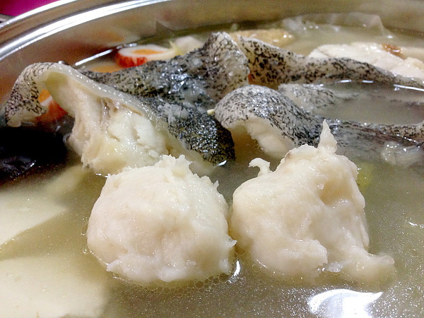 【宅配美食】來自台灣屏東有身分證的鮮活魚！鱻活一號！ @猴屁的異想世界