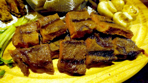 胖布希美墨碳燒|台中異國料理,南屯區深夜小酒館,牛排好吃 @猴屁的異想世界 胖布希美墨碳燒|台中異國料理,南屯區深夜小酒館,牛排好吃 @猴屁的異想世界