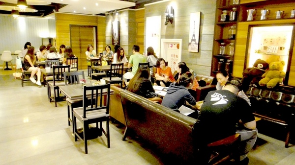 Tutti Cafe圖比咖啡創意早午餐|台北早午餐推薦,甜點布朗尼超好吃,超貼心客製化塗鴉甜點 @猴屁的異想世界 Tutti Cafe圖比咖啡創意早午餐|台北早午餐推薦,甜點布朗尼超好吃,超貼心客製化塗鴉甜點 @猴屁的異想世界