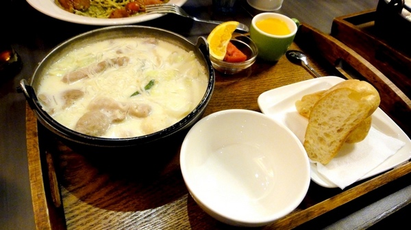 Tutti Cafe圖比咖啡創意早午餐|台北早午餐推薦,甜點布朗尼超好吃,超貼心客製化塗鴉甜點 @猴屁的異想世界 Tutti Cafe圖比咖啡創意早午餐|台北早午餐推薦,甜點布朗尼超好吃,超貼心客製化塗鴉甜點 @猴屁的異想世界