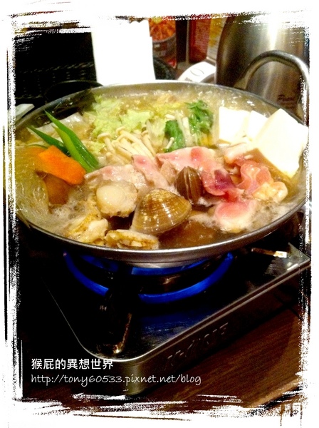 和民居食屋|台中大遠百餐廳,日本大阪燒、相撲鍋、壽司都很讚,慶祝父親節大餐 @猴屁的異想世界 和民居食屋|台中大遠百餐廳,日本大阪燒、相撲鍋、壽司都很讚,慶祝父親節大餐 @猴屁的異想世界