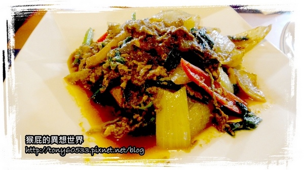 泰北料理|台中第一間泰式料理吃到飽,檸檬鱸魚超好吃,但配菜沒吃完要罰錢 @猴屁的異想世界 泰北料理|台中第一間泰式料理吃到飽,檸檬鱸魚超好吃,但配菜沒吃完要罰錢 @猴屁的異想世界