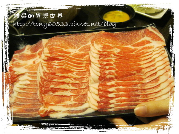 台北東區美食推薦|潮肉壽喜燒吃到飽老店,539元起享冰火五重天冰淇淋麻糬 @猴屁的異想世界 台北東區美食推薦|潮肉壽喜燒吃到飽老店,539元起享冰火五重天冰淇淋麻糬 @猴屁的異想世界
