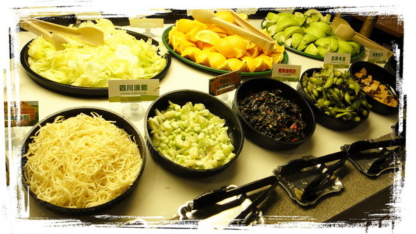 必勝客敦化店|台北東區Pizza烤雞吃到飽,必勝客歡樂吧便宜好吃CP值高,小巨蛋對面 @猴屁的異想世界 必勝客敦化店|台北東區Pizza烤雞吃到飽,必勝客歡樂吧便宜好吃CP值高,小巨蛋對面 @猴屁的異想世界