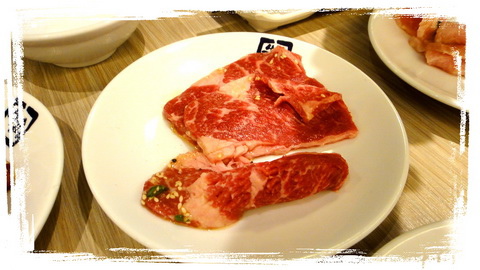 牛角日式炭火燒肉板橋店|日本人氣燒肉吃到飽,有單點品質、沙瓦啤酒無限暢飲 @猴屁的異想世界 牛角日式炭火燒肉板橋店|日本人氣燒肉吃到飽,有單點品質、沙瓦啤酒無限暢飲 @猴屁的異想世界