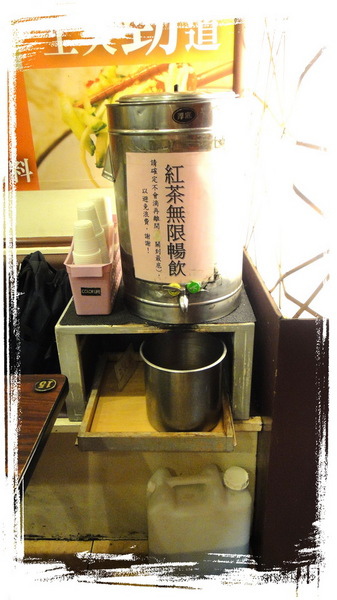 林文必涼麵|台北實踐大學旁有名的涼麵店,魯肉飯竟然比涼麵好吃,各大媒體報導大直總店 @猴屁的異想世界 林文必涼麵|台北實踐大學旁有名的涼麵店,魯肉飯竟然比涼麵好吃,各大媒體報導大直總店 @猴屁的異想世界