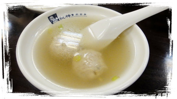 飯神滷肉世界|台中好吃控肉飯,肥肉瘦肉夾層實在太可口,團購卷很划算 @猴屁的異想世界