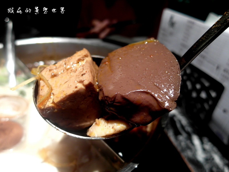辛殿麻辣鍋|台北火鍋吃到飽,精緻鴛鴦鍋頂級食材,環境優、好吃的麻辣火鍋 @猴屁的異想世界 辛殿麻辣鍋|台北火鍋吃到飽,精緻鴛鴦鍋頂級食材,環境優、好吃的麻辣火鍋 @猴屁的異想世界