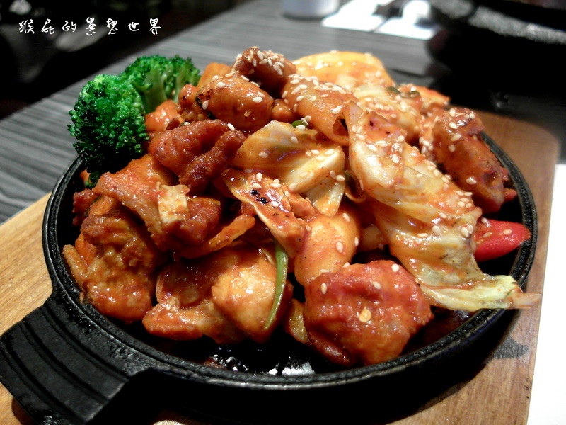 涓豆腐韓式料理中山店|台北中山美食推薦!韓國人氣嫩豆腐煲專門店,小菜吃到飽還有包廂壽星優惠 @猴屁的異想世界 【台北中山】涓豆腐韓式料理!韓國第一大連鎖嫩豆腐煲專門店!多種小菜吃到飽!(適合聚餐、有包廂、壽星優惠、近捷運中山站)