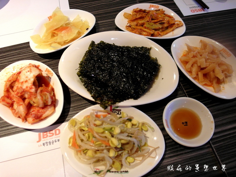 涓豆腐韓式料理中山店|台北中山美食推薦!韓國人氣嫩豆腐煲專門店,小菜吃到飽還有包廂壽星優惠 @猴屁的異想世界 涓豆腐韓式料理中山店|台北中山美食推薦!韓國人氣嫩豆腐煲專門店,小菜吃到飽還有包廂壽星優惠 @猴屁的異想世界