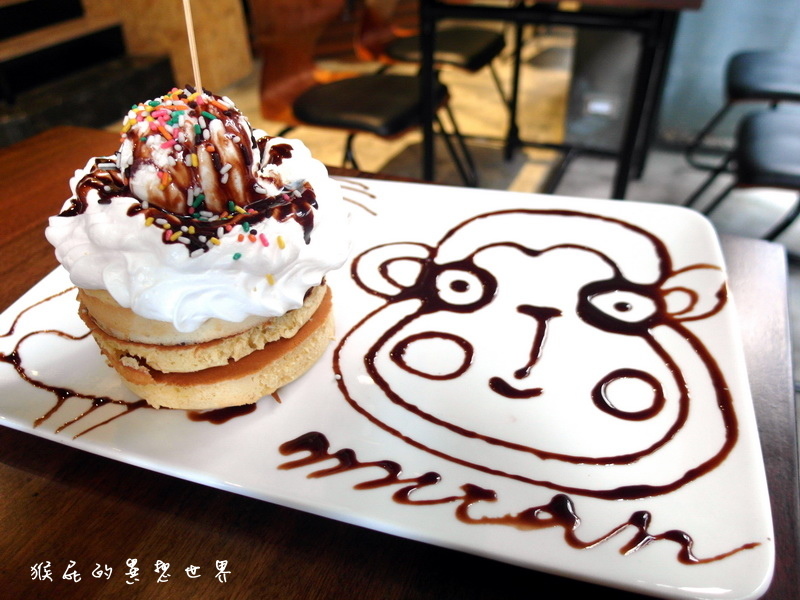 Cafe Muah|台中美食推薦,創意塗鴉美味鬆餅,工業風咖啡廳,環境優不限時 @猴屁的異想世界 Cafe Muah|台中美食推薦,創意塗鴉美味鬆餅,工業風咖啡廳,環境優不限時 @猴屁的異想世界
