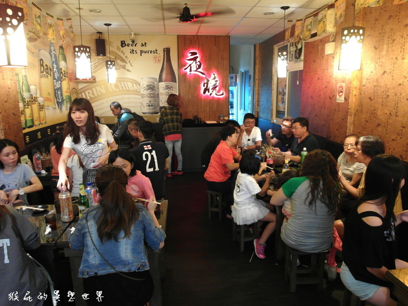夜燒串燒居酒屋健行店|台中平價居酒屋推薦,串燒烤肉配啤酒超滿足 @猴屁的異想世界 夜燒串燒居酒屋健行店|台中平價居酒屋推薦,串燒烤肉配啤酒超滿足 @猴屁的異想世界