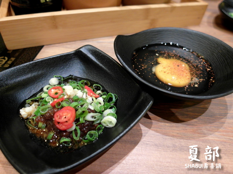 夏部SHABU壽喜鍋吃到飽|懷舊復古風壽喜燒,還有泡菜鍋、牛奶鍋、麻辣鍋等多種選擇 @猴屁的異想世界 夏部SHABU壽喜鍋吃到飽|懷舊復古風壽喜燒,還有泡菜鍋、牛奶鍋、麻辣鍋等多種選擇 @猴屁的異想世界