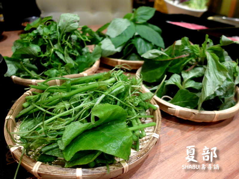 夏部SHABU壽喜鍋吃到飽|懷舊復古風壽喜燒,還有泡菜鍋、牛奶鍋、麻辣鍋等多種選擇 @猴屁的異想世界 夏部SHABU壽喜鍋吃到飽|懷舊復古風壽喜燒,還有泡菜鍋、牛奶鍋、麻辣鍋等多種選擇 @猴屁的異想世界