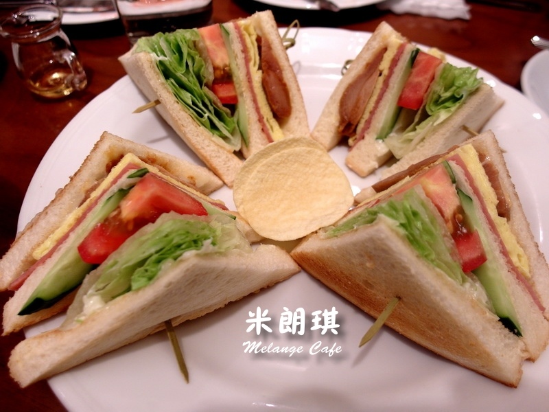 米朗琪咖啡館|朝聖中山站超人氣鬆餅店,姊妹下午茶好地方,草莓奶油鬆餅好好吃 @猴屁的異想世界 米朗琪咖啡館|朝聖中山站超人氣鬆餅店,姊妹下午茶好地方,草莓奶油鬆餅好好吃 @猴屁的異想世界