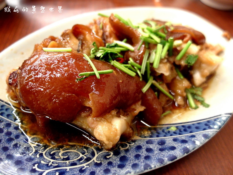 許家莊魯肉飯|中和超厲害魯肉飯,還有充滿膠質的豬腳,在莒光路、有停車場 @猴屁的異想世界 許家莊魯肉飯|中和超厲害魯肉飯,還有充滿膠質的豬腳,在莒光路、有停車場 @猴屁的異想世界