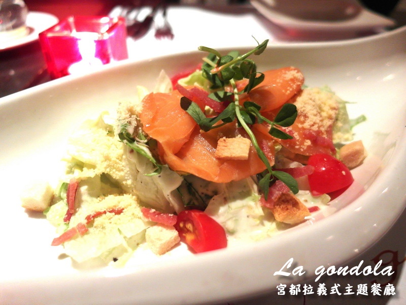 【台北東區美食】宮都拉義式主題餐廳,超浮誇夜店風包廂!聚餐慶生壽星送蛋糕或酒 @猴屁的異想世界 【台北東區美食】宮都拉義式主題餐廳,超浮誇夜店風包廂!聚餐慶生壽星送蛋糕或酒 @猴屁的異想世界