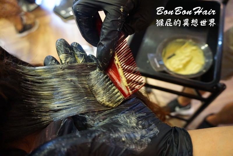 BonBonHair|台北染髮推薦,拯救布丁頭,今夏流行室內低調墨綠色,室外清新亞麻綠 @猴屁的異想世界 BonBonHair|台北染髮推薦,拯救布丁頭,今夏流行室內低調墨綠色,室外清新亞麻綠 @猴屁的異想世界