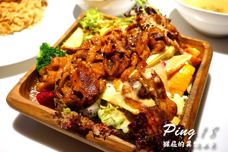 Ping18日法輕食|台中大墩商圈巷弄美食,義大利麵、漢堡、燉飯都超好吃,有當月壽星優惠 @猴屁的異想世界 Ping18日法輕食|台中大墩商圈巷弄美食,義大利麵、漢堡、燉飯都超好吃,有當月壽星優惠 @猴屁的異想世界