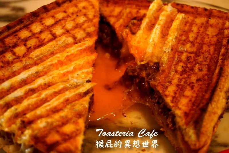 吐司利亞三號敦南店|台北東區烤起司帕尼尼專賣店,營業到凌晨宵夜好選擇,近捷運忠孝敦化站 @猴屁的異想世界 吐司利亞三號敦南店|台北東區烤起司帕尼尼專賣店,營業到凌晨宵夜好選擇,近捷運忠孝敦化站 @猴屁的異想世界