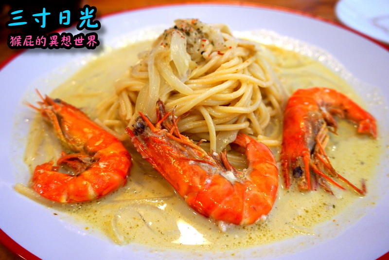 三寸日光咖啡館|宜蘭羅東優質有質感咖啡廳,文青的最愛,環境優適合聚餐 @猴屁的異想世界 三寸日光咖啡館|宜蘭羅東優質有質感咖啡廳,文青的最愛,環境優適合聚餐 @猴屁的異想世界