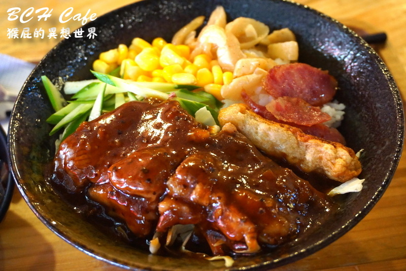 BCH Cafe家裡咖啡店|台中精明一街美食,百元平價簡餐CP值超高,還有早午餐、輕食、蛋糕、飲料 @猴屁的異想世界 【台中美食】精明一街新開的BCH Cafe家裡咖啡店!CP值超高百元平價簡餐還附飲料,還有早午餐、輕食、蛋糕、飲料!(近精明商圈、精明一街)(已歇業)