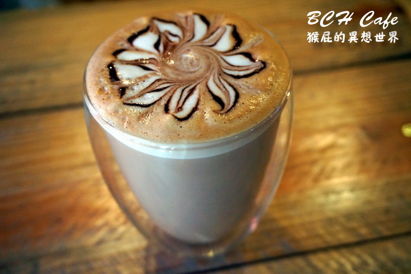 BCH Cafe家裡咖啡店|台中精明一街美食,百元平價簡餐CP值超高,還有早午餐、輕食、蛋糕、飲料 @猴屁的異想世界 BCH Cafe家裡咖啡店|台中精明一街美食,百元平價簡餐CP值超高,還有早午餐、輕食、蛋糕、飲料 @猴屁的異想世界