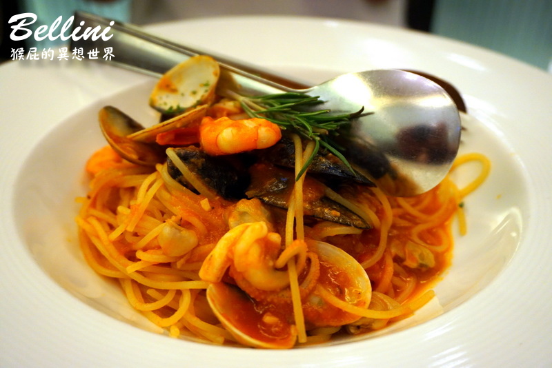 京站美食推薦|貝里尼義大利餐廳Bellini Pasta Pasta,台北車站聚餐慶生首選,壽星送蛋糕 @猴屁的異想世界 京站美食推薦|貝里尼義大利餐廳Bellini Pasta Pasta,台北車站聚餐慶生首選,壽星送蛋糕 @猴屁的異想世界