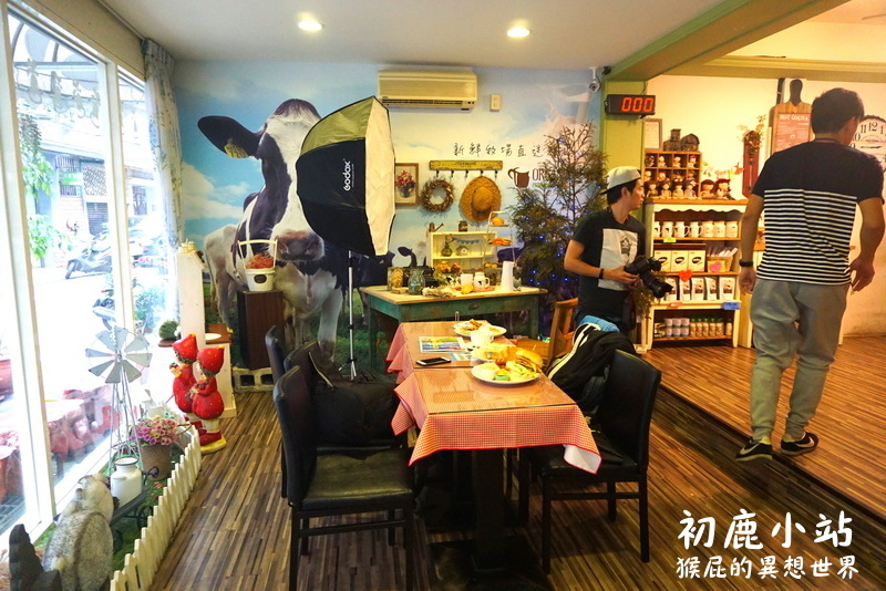 初鹿小站|板橋早午餐推薦,平價美味可帶寵物,店貓店狗超可愛,近捷運新埔站 @猴屁的異想世界 初鹿小站|板橋早午餐推薦,平價美味可帶寵物,店貓店狗超可愛,近捷運新埔站 @猴屁的異想世界