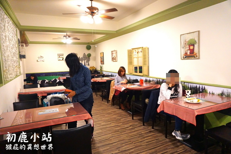 初鹿小站|板橋早午餐推薦,平價美味可帶寵物,店貓店狗超可愛,近捷運新埔站 @猴屁的異想世界 初鹿小站|板橋早午餐推薦,平價美味可帶寵物,店貓店狗超可愛,近捷運新埔站 @猴屁的異想世界