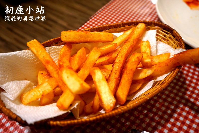 初鹿小站|板橋早午餐推薦,平價美味可帶寵物,店貓店狗超可愛,近捷運新埔站 @猴屁的異想世界 初鹿小站|板橋早午餐推薦,平價美味可帶寵物,店貓店狗超可愛,近捷運新埔站 @猴屁的異想世界