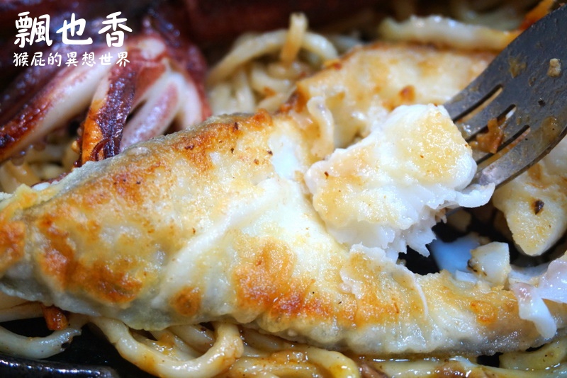 飄也香牛排館|新莊CP值超高平價好吃牛排店,海陸雙拼只要310元,超便宜吃超飽 @猴屁的異想世界 飄也香牛排館|新莊CP值超高平價好吃牛排店,海陸雙拼只要310元,超便宜吃超飽 @猴屁的異想世界
