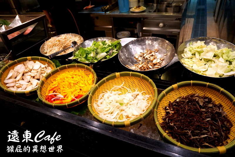 遠東cafe|台北遠東香格里拉大飯店buffet吃到飽,遠東信用卡買一送一,當月壽星優惠 @猴屁的異想世界 遠東cafe|台北遠東香格里拉大飯店buffet吃到飽,遠東信用卡買一送一,當月壽星優惠 @猴屁的異想世界