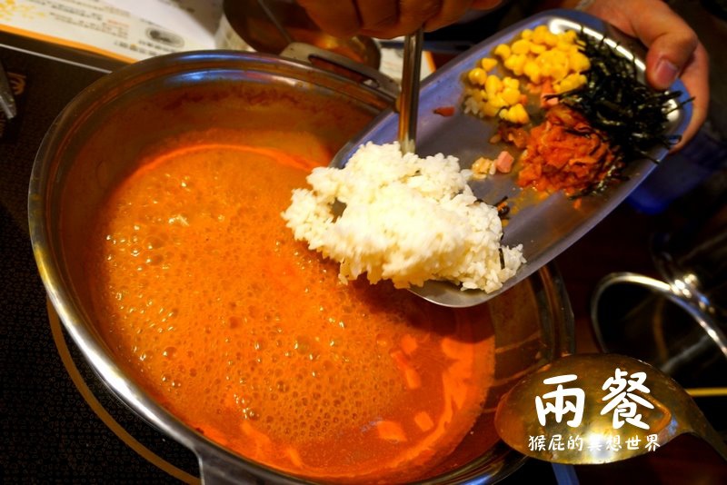 兩餐韓國年糕火鍋吃到飽|台北299元吃到飽,炸雞、年糕、韓國泡麵、海鮮、火鍋料等通通吃到飽 @猴屁的異想世界 兩餐韓國年糕火鍋吃到飽|台北299元吃到飽,炸雞、年糕、韓國泡麵、海鮮、火鍋料等通通吃到飽 @猴屁的異想世界