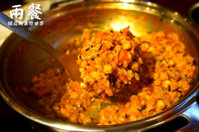 兩餐韓國年糕火鍋吃到飽|台北299元吃到飽,炸雞、年糕、韓國泡麵、海鮮、火鍋料等通通吃到飽 @猴屁的異想世界 兩餐韓國年糕火鍋吃到飽|台北299元吃到飽,炸雞、年糕、韓國泡麵、海鮮、火鍋料等通通吃到飽 @猴屁的異想世界