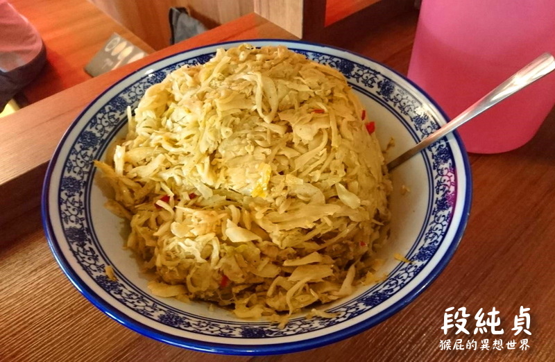 段純貞牛肉麵|台中網路10大人氣牛肉麵,聽說是新竹第一名牛肉麵,在台中廣三SOGO @猴屁的異想世界 段純貞牛肉麵|台中網路10大人氣牛肉麵,聽說是新竹第一名牛肉麵,在台中廣三SOGO @猴屁的異想世界