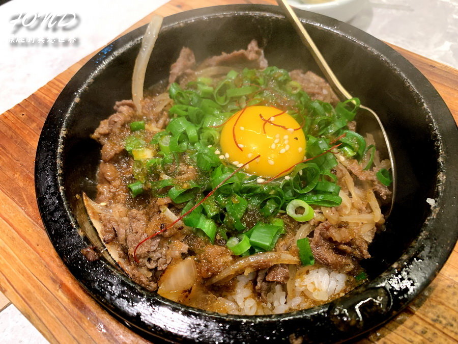 FOND訪韓國傳統豆腐鍋｜台中老虎城韓式料理，燒肉風間新品牌，有6種小菜吃到飽，當月壽星優惠 @猴屁的異想世界