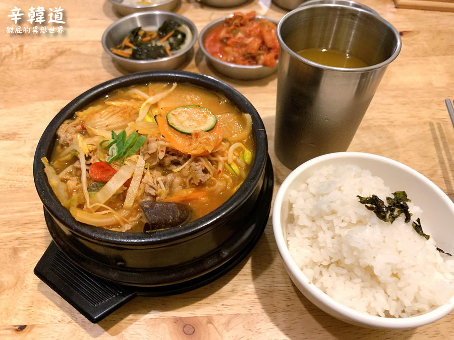 辛韓道|台北東區韓式料理推薦,小菜吃到飽+飲料暢飲,有包廂超適合聚餐! @猴屁的異想世界 辛韓道|台北東區韓式料理推薦,小菜吃到飽+飲料暢飲,有包廂超適合聚餐! @猴屁的異想世界