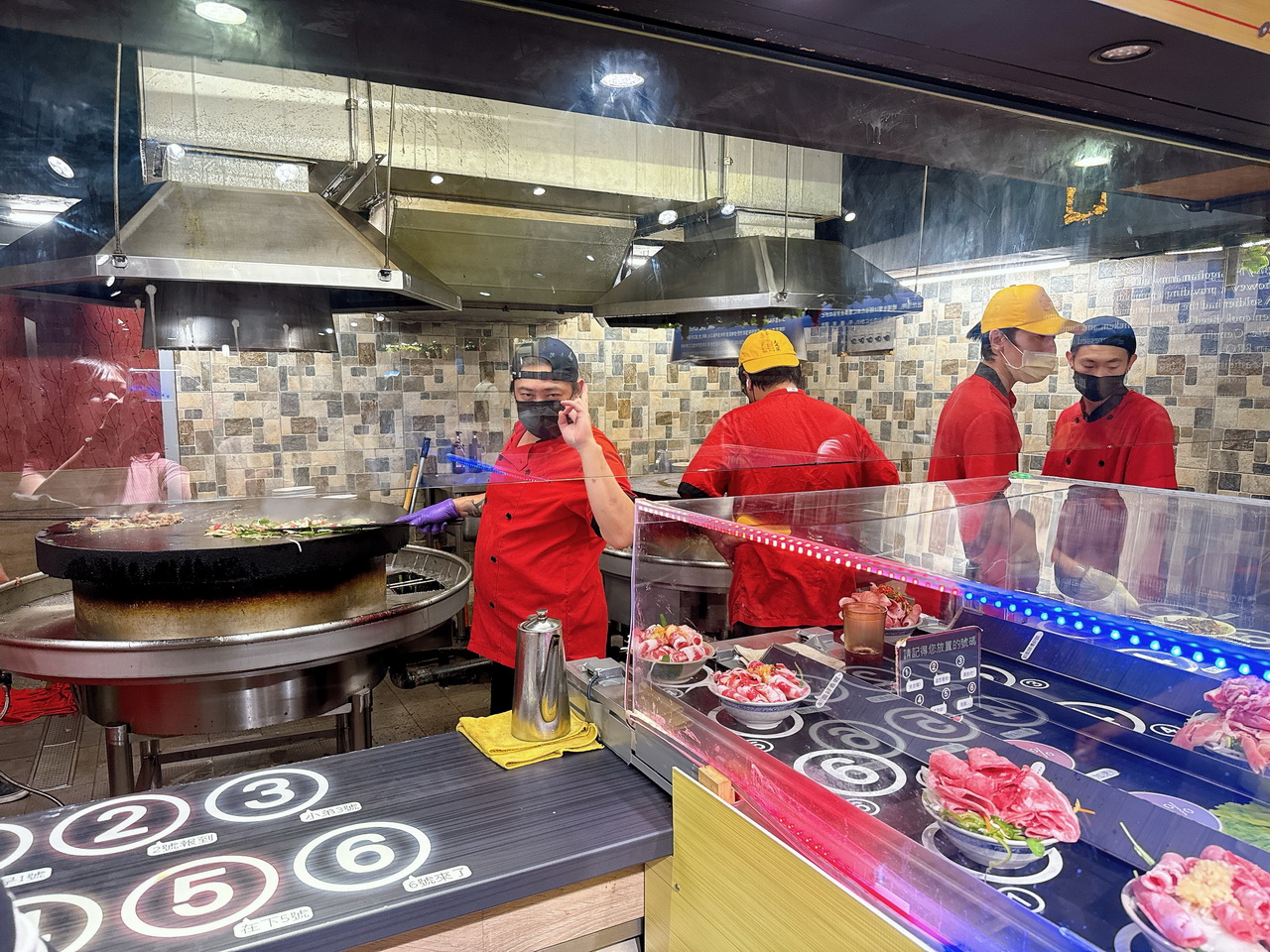 大戈壁蒙古烤肉|台北超便宜429元蒙古烤肉+火鍋吃到飽,超高CP值推薦! @猴屁的異想世界 大戈壁蒙古烤肉|台北超便宜429元蒙古烤肉+火鍋吃到飽,超高CP值推薦! @猴屁的異想世界