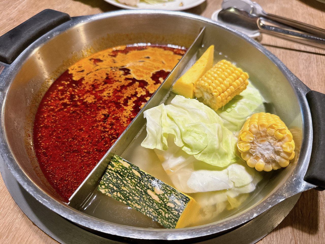 大戈壁蒙古烤肉|台北超便宜429元蒙古烤肉+火鍋吃到飽,超高CP值推薦! @猴屁的異想世界 大戈壁蒙古烤肉|台北超便宜429元蒙古烤肉+火鍋吃到飽,超高CP值推薦! @猴屁的異想世界