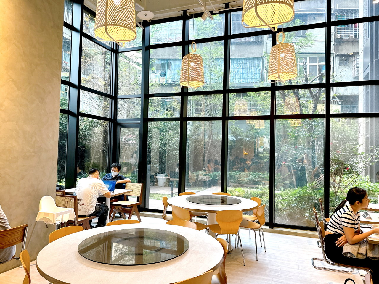 玖仰久仰|板橋最美熱炒店,白飯吃到飽超划算,一道菜70元起,再來杯珍奶絕配 @猴屁的異想世界 玖仰久仰|板橋最美熱炒店,白飯吃到飽超划算,一道菜70元起,再來杯珍奶絕配 @猴屁的異想世界