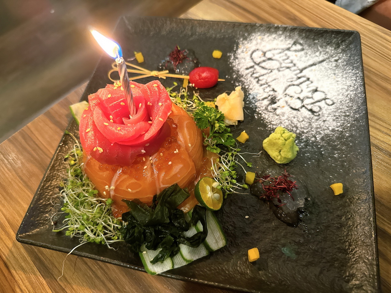 【知戶酒食】逢甲居酒屋推薦,當月壽星特製生魚片蛋糕超驚喜,營業到半夜一點 @猴屁的異想世界 【知戶酒食】逢甲居酒屋推薦,當月壽星特製生魚片蛋糕超驚喜,營業到半夜一點 @猴屁的異想世界