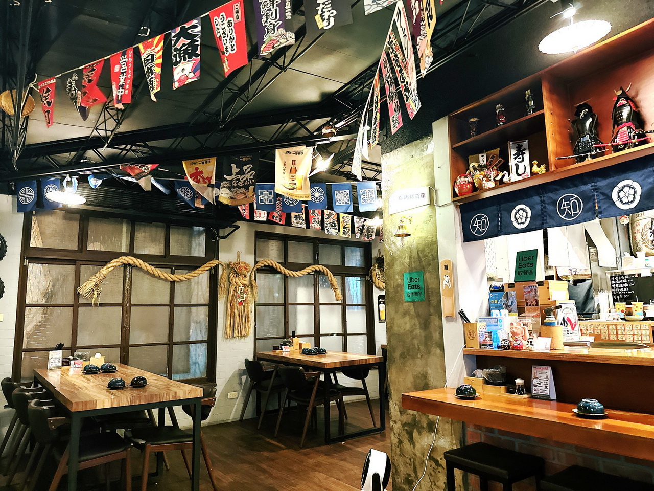 【知戶酒食】逢甲居酒屋推薦,當月壽星特製生魚片蛋糕超驚喜,營業到半夜一點 @猴屁的異想世界 【知戶酒食】逢甲居酒屋推薦,當月壽星特製生魚片蛋糕超驚喜,營業到半夜一點 @猴屁的異想世界