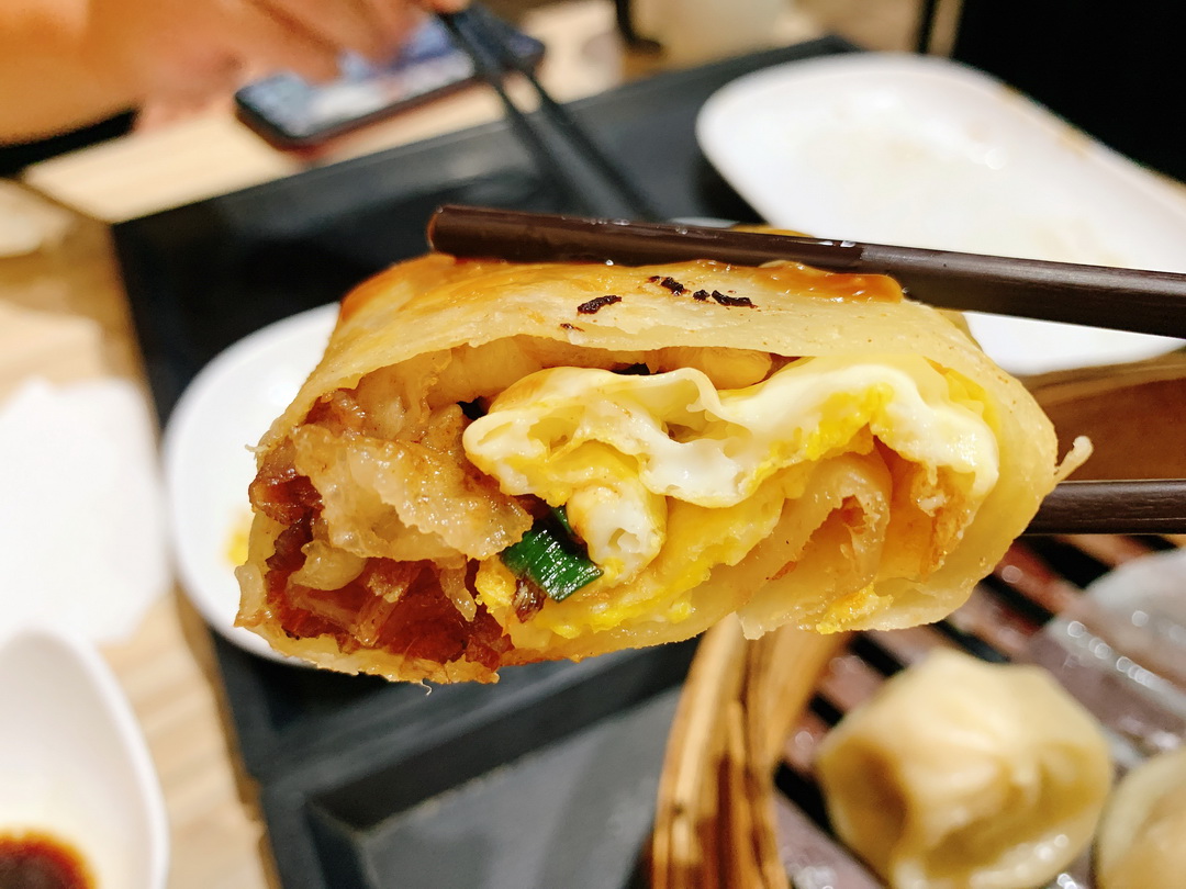 廖記燒餅豆漿|逢甲宵夜推薦,蛋餅、小籠湯包超級好吃,燒餅一下就賣光,晚上8點半才開 @猴屁的異想世界 廖記燒餅豆漿|逢甲宵夜推薦,蛋餅、小籠湯包超級好吃,燒餅一下就賣光,晚上8點半才開 @猴屁的異想世界