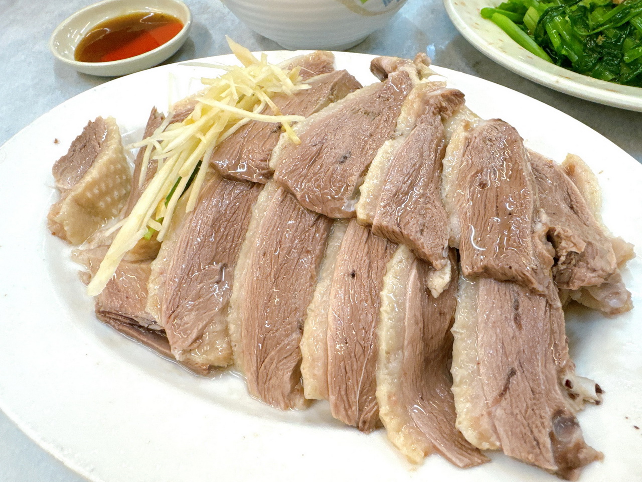 【阿川鵝肉】台中向上市場超人氣鵝肉店,肥美多汁軟嫩好吃賣到半夜12點 @猴屁的異想世界 【阿川鵝肉】台中向上市場超人氣鵝肉店,肥美多汁軟嫩好吃賣到半夜12點 @猴屁的異想世界